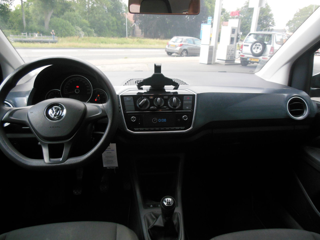 Volkswagen up!