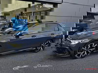 Volkswagen Golf - 1.5 eTSI R-Line Panorama/H&K/HUD/IQ Light/Camera