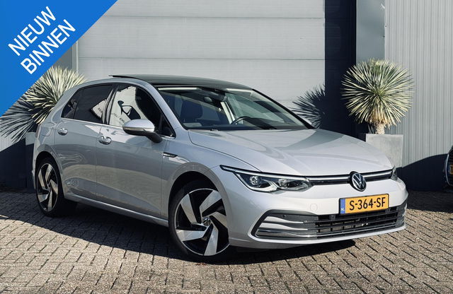 Volkswagen Golf - 1.5 TSI Highline/Pano