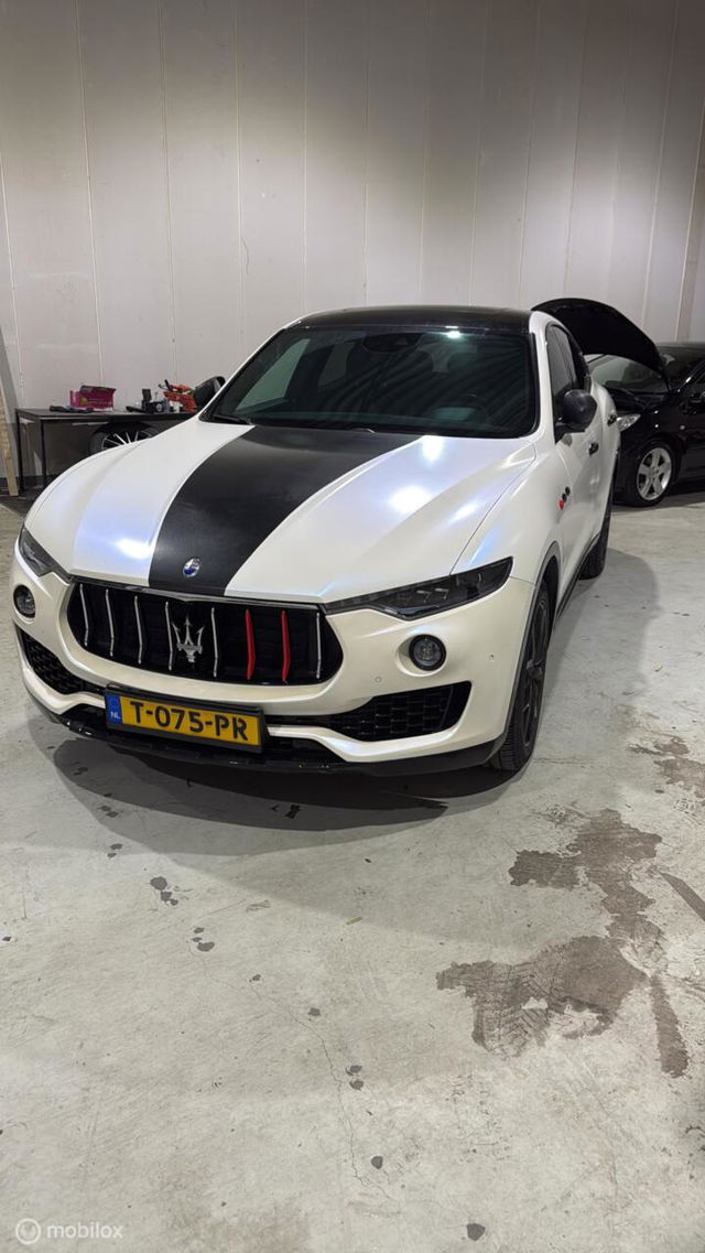 Maserati Levante - 3.0 V6 AWD GranLusso