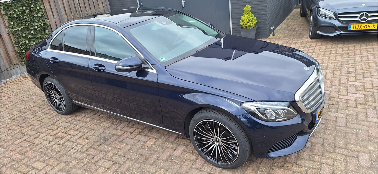 Mercedes-Benz C-Klasse