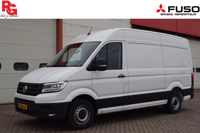 Volkswagen Crafter - 2.0 TDI L3H3 Highline MY25 AUTOMAAT LED TREKHAAK GEVEERDE STOEL