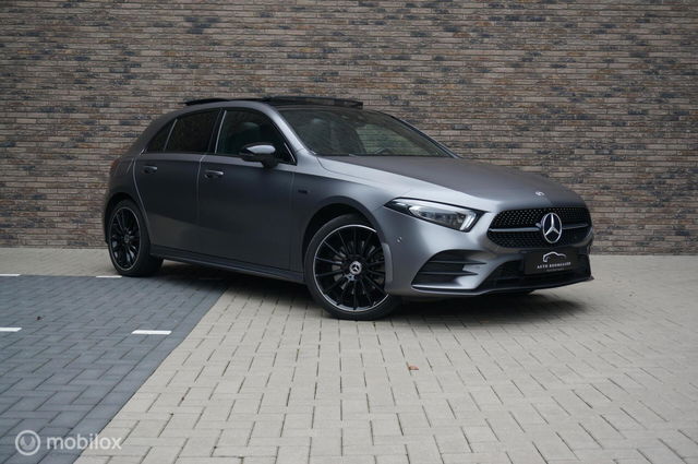 Mercedes-Benz A-Klasse - A250 e AMG Night|Pano Burmester Memoy Camera Trekhaak