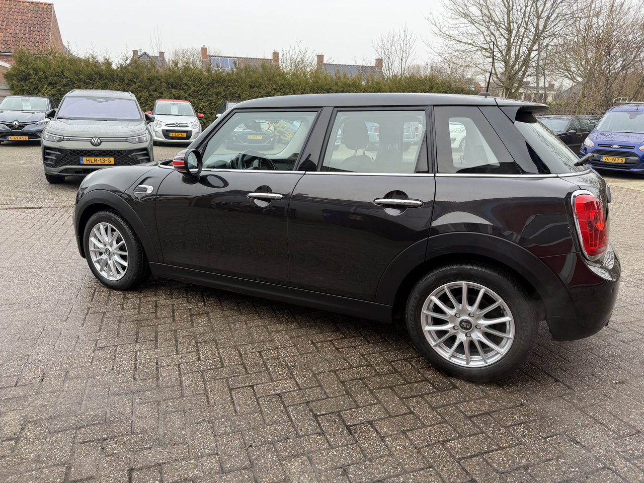 MINI One