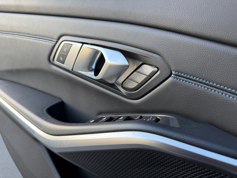 BMW 3 Serie Touring 330e xDrive M-Sport Pano|Keyless|292PK|360Camera|Carplay