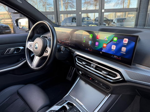 BMW 3 Serie Touring 330e xDrive M-Sport Pano|Keyless|292PK|360Camera|Carplay