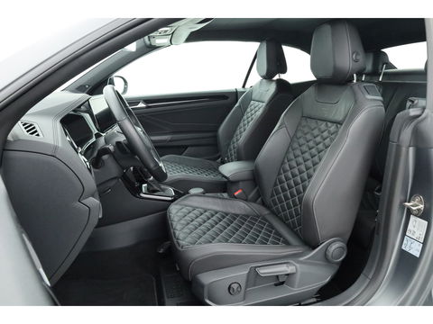Volkswagen T-Roc Cabrio 1.5 TSI R-Line Edition Grey | Nmr. 930/999 | MAT Grijs | Leder | Stoel- Stuurverw. | Adapt. Cruise | Camera | Keyless | 19''