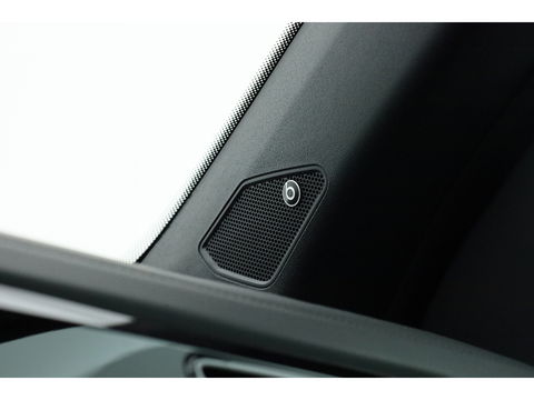 Volkswagen T-Roc Cabrio 1.5 TSI R-Line Edition Grey | Nmr. 930/999 | MAT Grijs | Leder | Stoel- Stuurverw. | Adapt. Cruise | Camera | Keyless | 19''