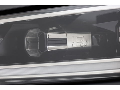 Volkswagen T-Roc Cabrio 1.5 TSI R-Line Edition Grey | Nmr. 930/999 | MAT Grijs | Leder | Stoel- Stuurverw. | Adapt. Cruise | Camera | Keyless | 19''