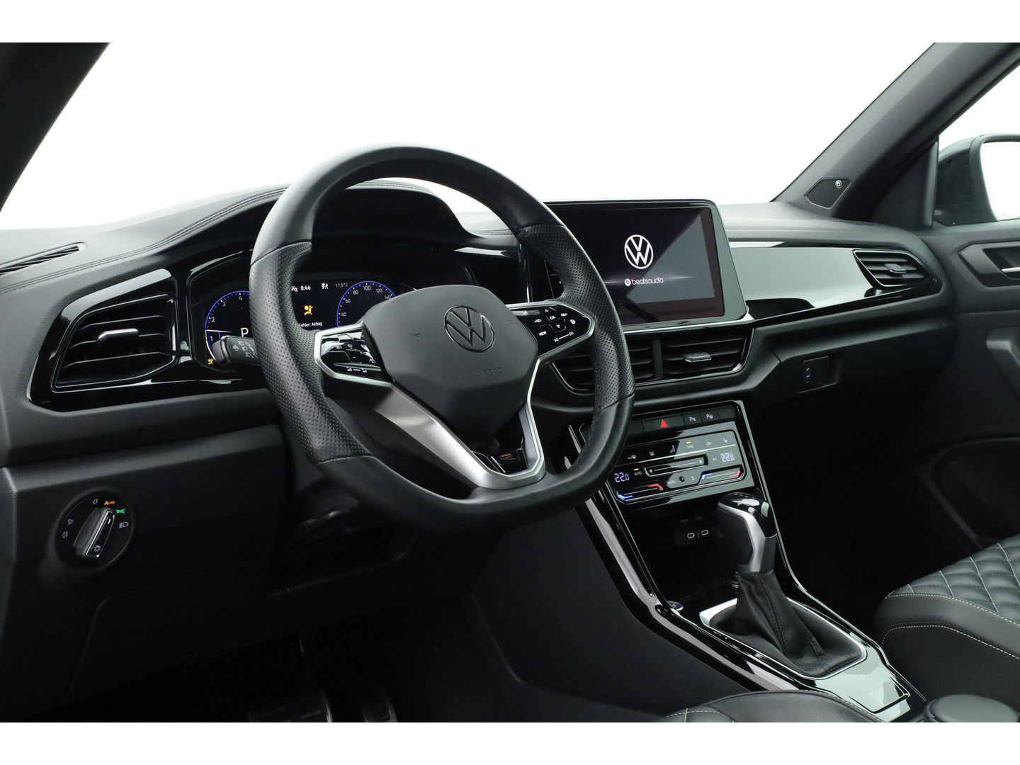 Volkswagen T-Roc Cabrio 1.5 TSI R-Line Edition Grey | Nmr. 930/999 | MAT Grijs | Leder | Stoel- Stuurverw. | Adapt. Cruise | Camera | Keyless | 19''