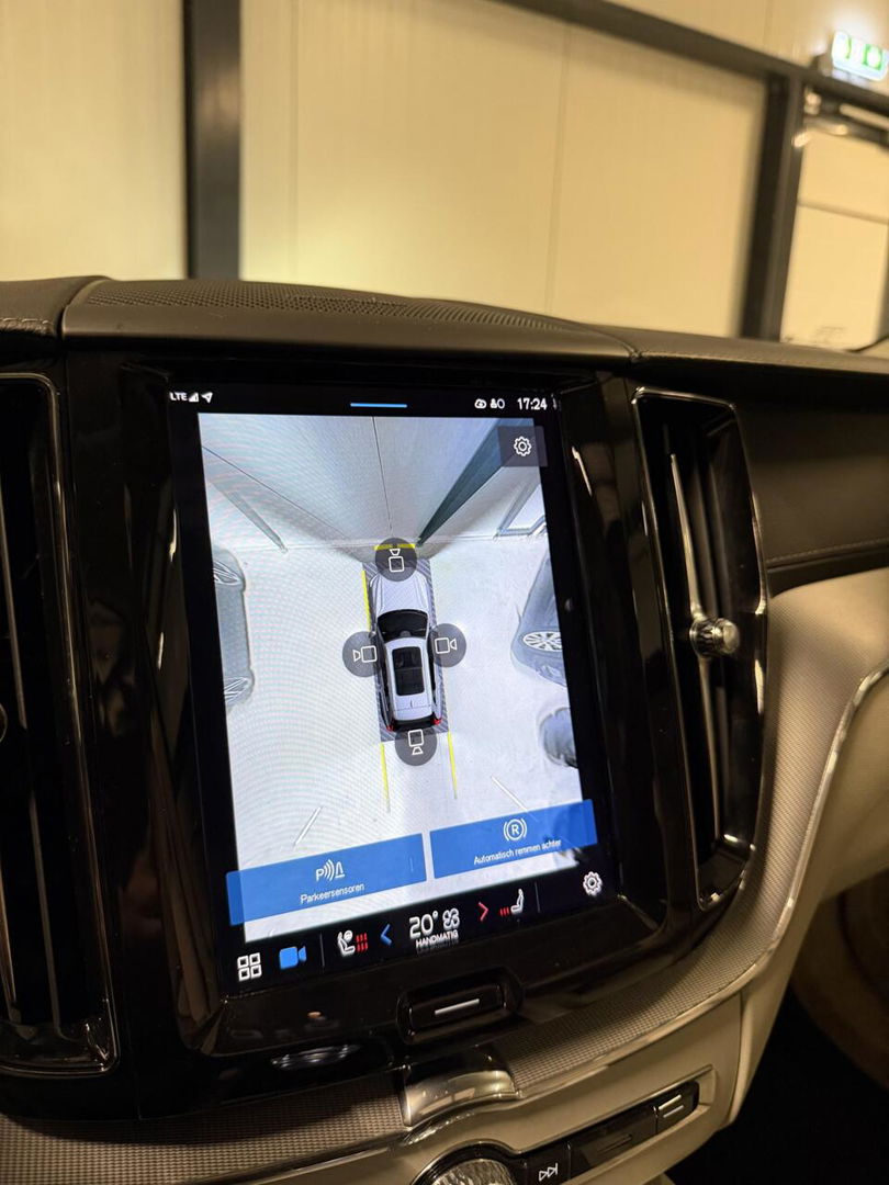 Volvo XC60 2.0 Recharge T6 AWD Inscription Pano H&K Trekhaak