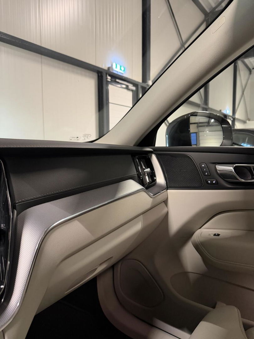 Volvo XC60 2.0 Recharge T6 AWD Inscription Pano H&K Trekhaak