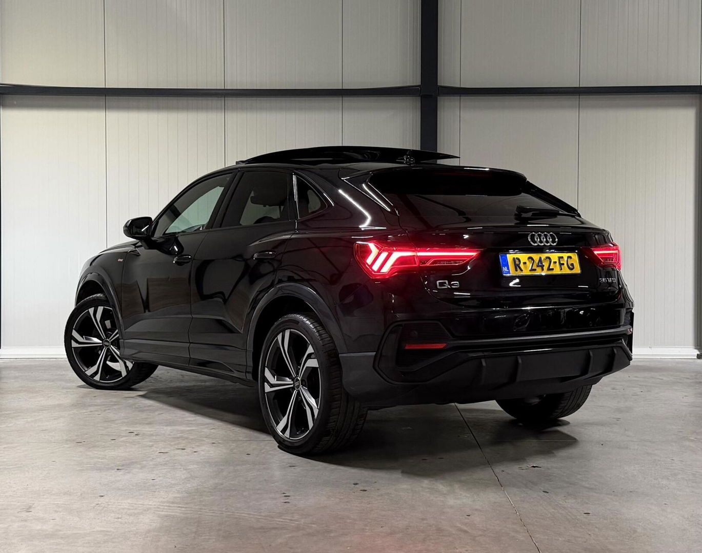 Audi Q3 Sportback 35 TFSI S-line Pano Virtual Black Optic
