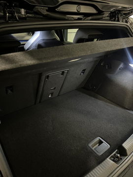 Volkswagen Golf 1.5 eTSI R-Line Pano Carplay Sfeer IQ Light