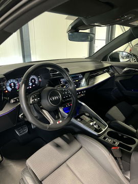 Audi A3 Limousine 35 TFSI edition one S-line Virtual Sfeer