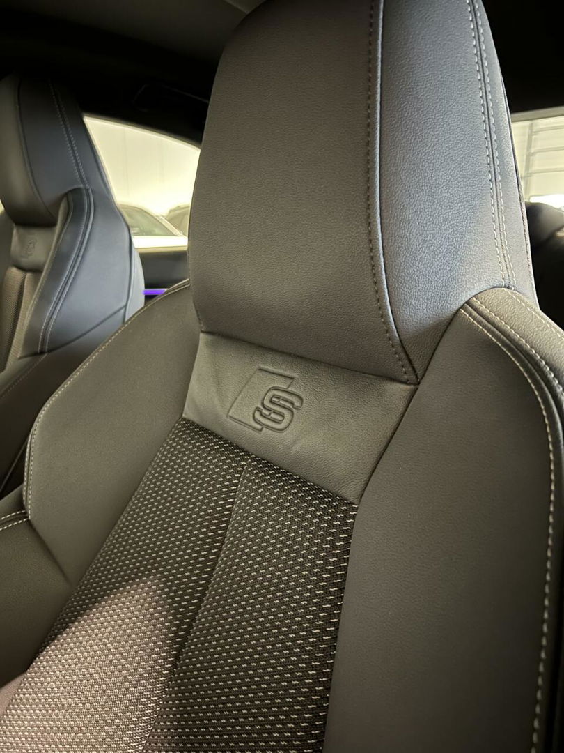 Audi A3 Limousine 35 TFSI edition one S-line Virtual Sfeer