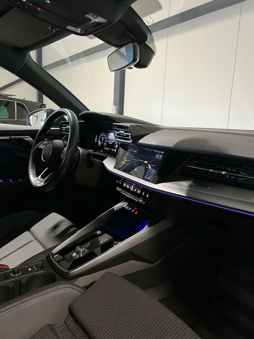 Audi A3 Limousine 35 TFSI edition one S-line Virtual Sfeer
