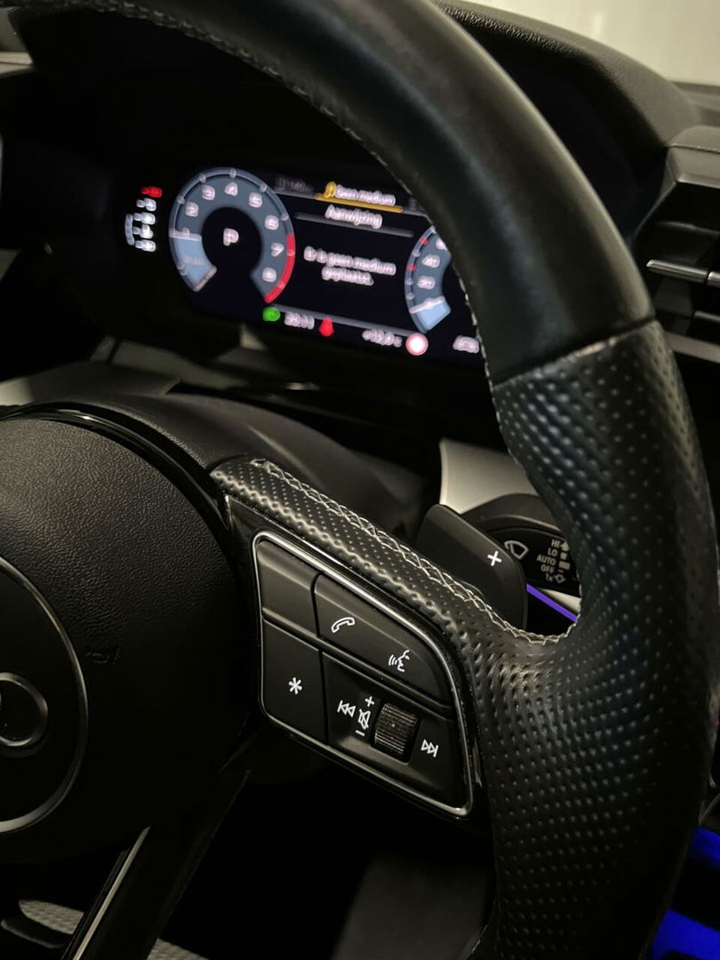 Audi A3 Limousine 35 TFSI edition one S-line Virtual Sfeer