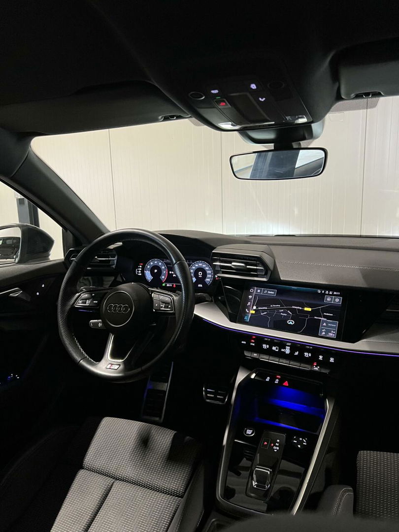 Audi A3 Limousine 35 TFSI edition one S-line Virtual Sfeer