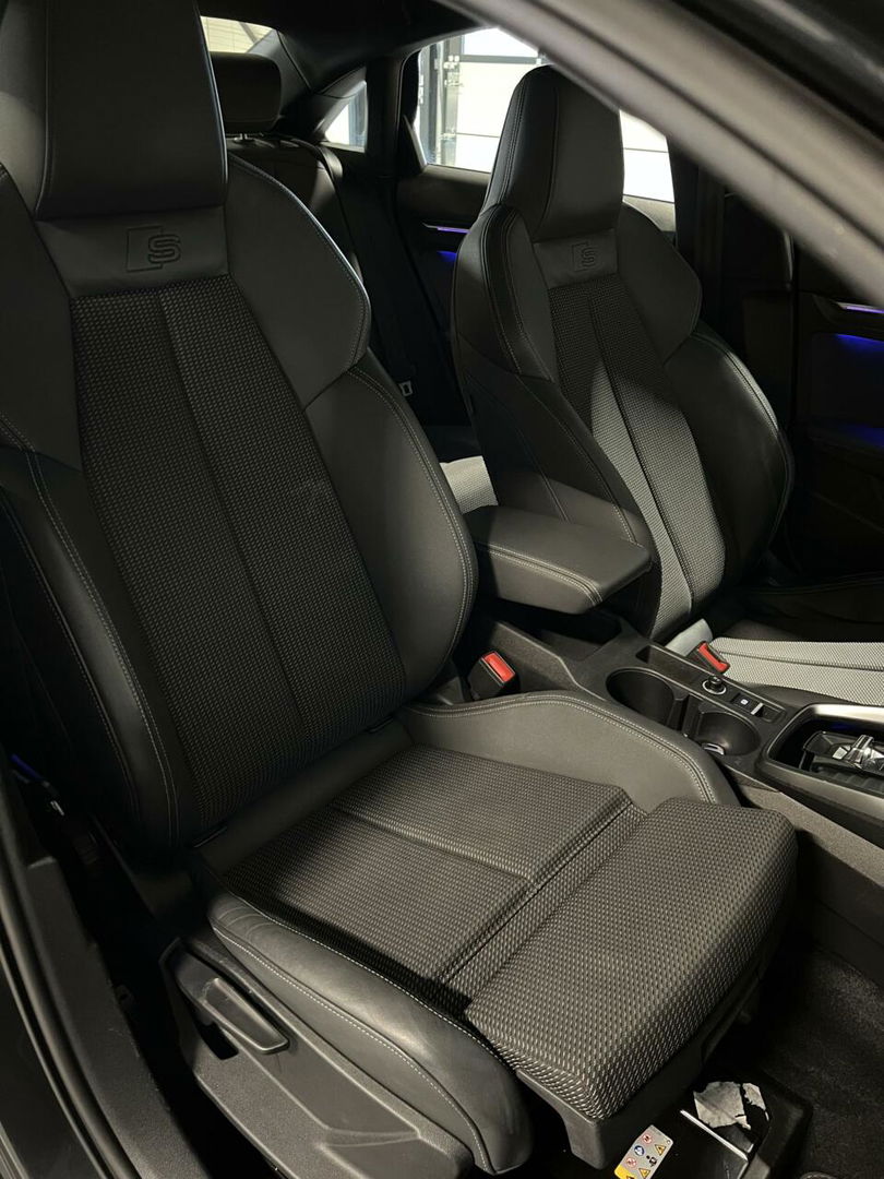 Audi A3 Limousine 35 TFSI edition one S-line Virtual Sfeer