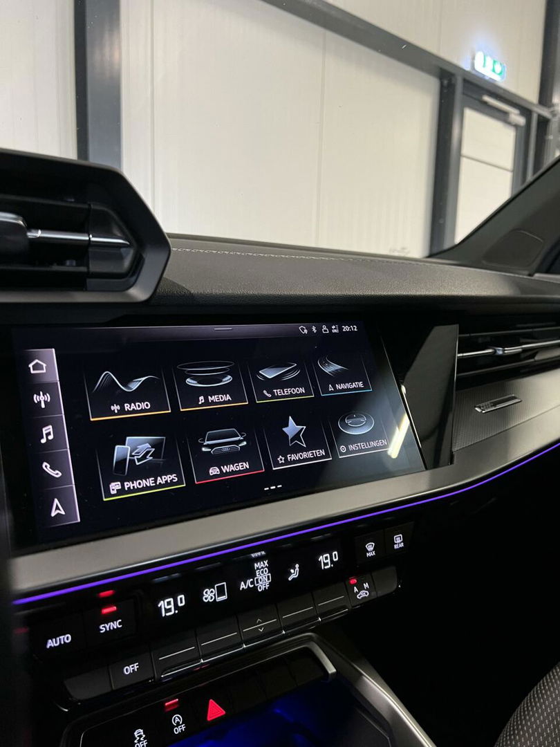 Audi A3 Limousine 35 TFSI edition one S-line Virtual Sfeer