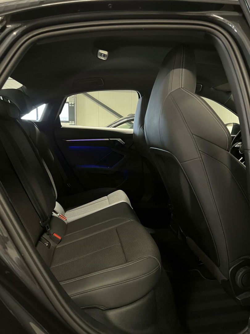 Audi A3 Limousine 35 TFSI edition one S-line Virtual Sfeer