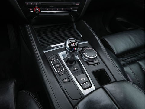 BMW X5 M High Executive M-Sportpack Aut. *PANO | HEAD-UP | LEATHER | FULL-LED | NAVI-FULLMAP | MEMORY-PACK | HARMAN/KARDON-AUDIO | KEYLESS | CAMERA | HEATED-COMFORTSEATS | SHIFTPADDLES | TOWBAR | 20''ALU*