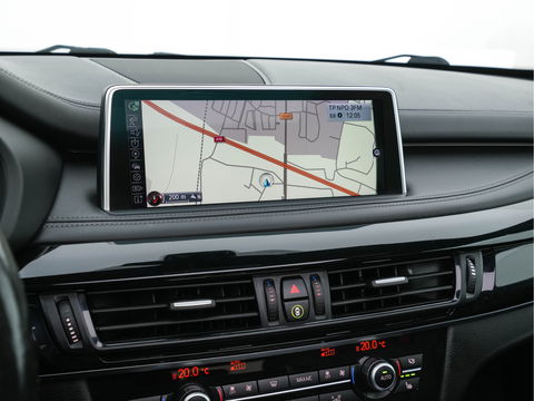 BMW X5 M High Executive M-Sportpack Aut. *PANO | HEAD-UP | LEATHER | FULL-LED | NAVI-FULLMAP | MEMORY-PACK | HARMAN/KARDON-AUDIO | KEYLESS | CAMERA | HEATED-COMFORTSEATS | SHIFTPADDLES | TOWBAR | 20''ALU*