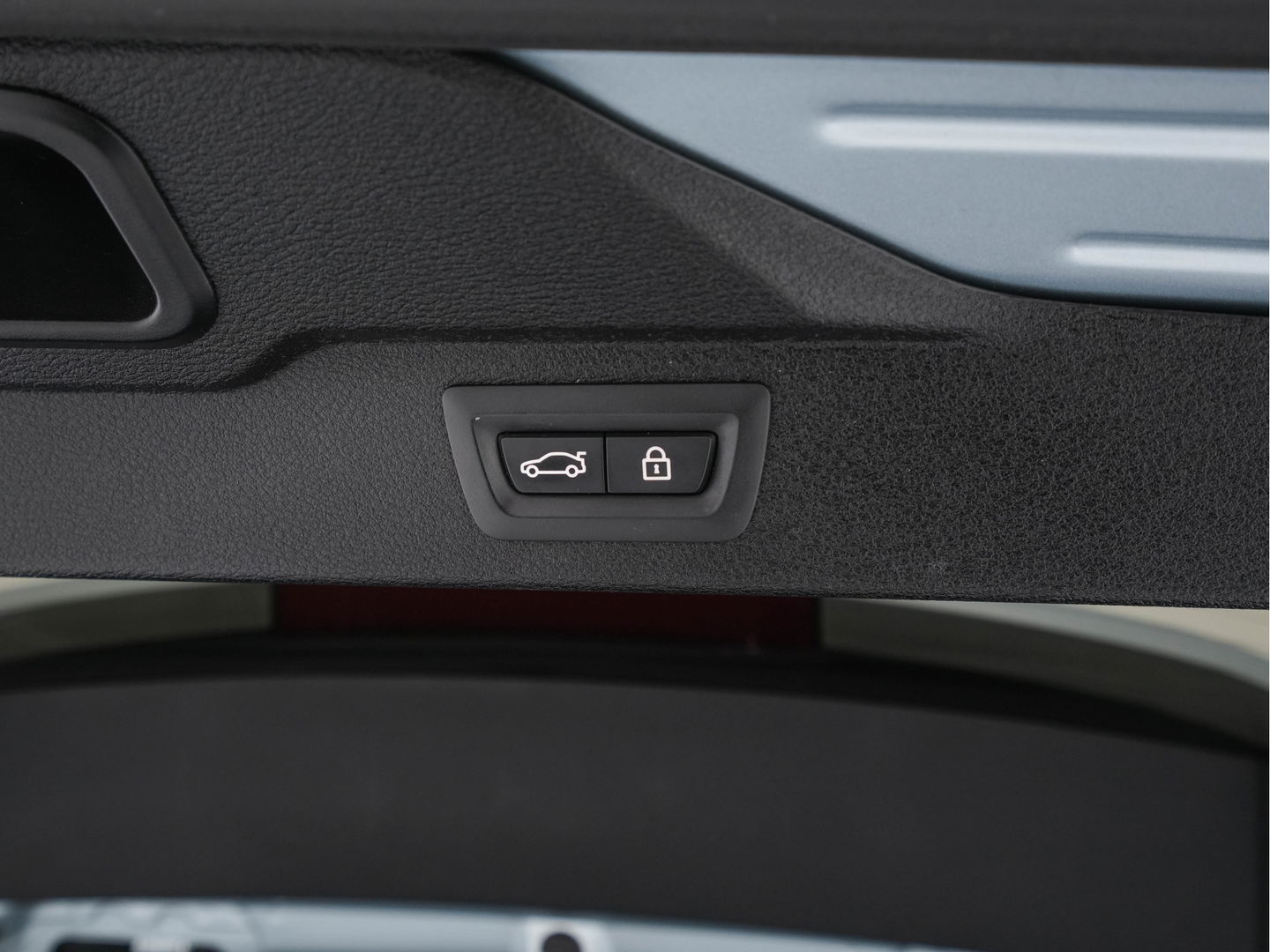 BMW X5 M High Executive M-Sportpack Aut. *PANO | HEAD-UP | LEATHER | FULL-LED | NAVI-FULLMAP | MEMORY-PACK | HARMAN/KARDON-AUDIO | KEYLESS | CAMERA | HEATED-COMFORTSEATS | SHIFTPADDLES | TOWBAR | 20''ALU*