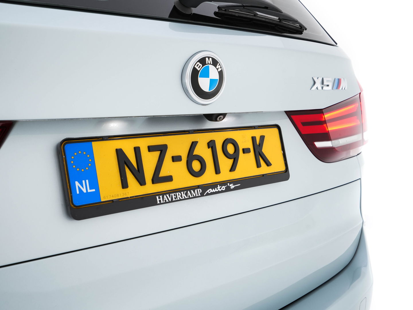 BMW X5 M High Executive M-Sportpack Aut. *PANO | HEAD-UP | LEATHER | FULL-LED | NAVI-FULLMAP | MEMORY-PACK | HARMAN/KARDON-AUDIO | KEYLESS | CAMERA | HEATED-COMFORTSEATS | SHIFTPADDLES | TOWBAR | 20''ALU*