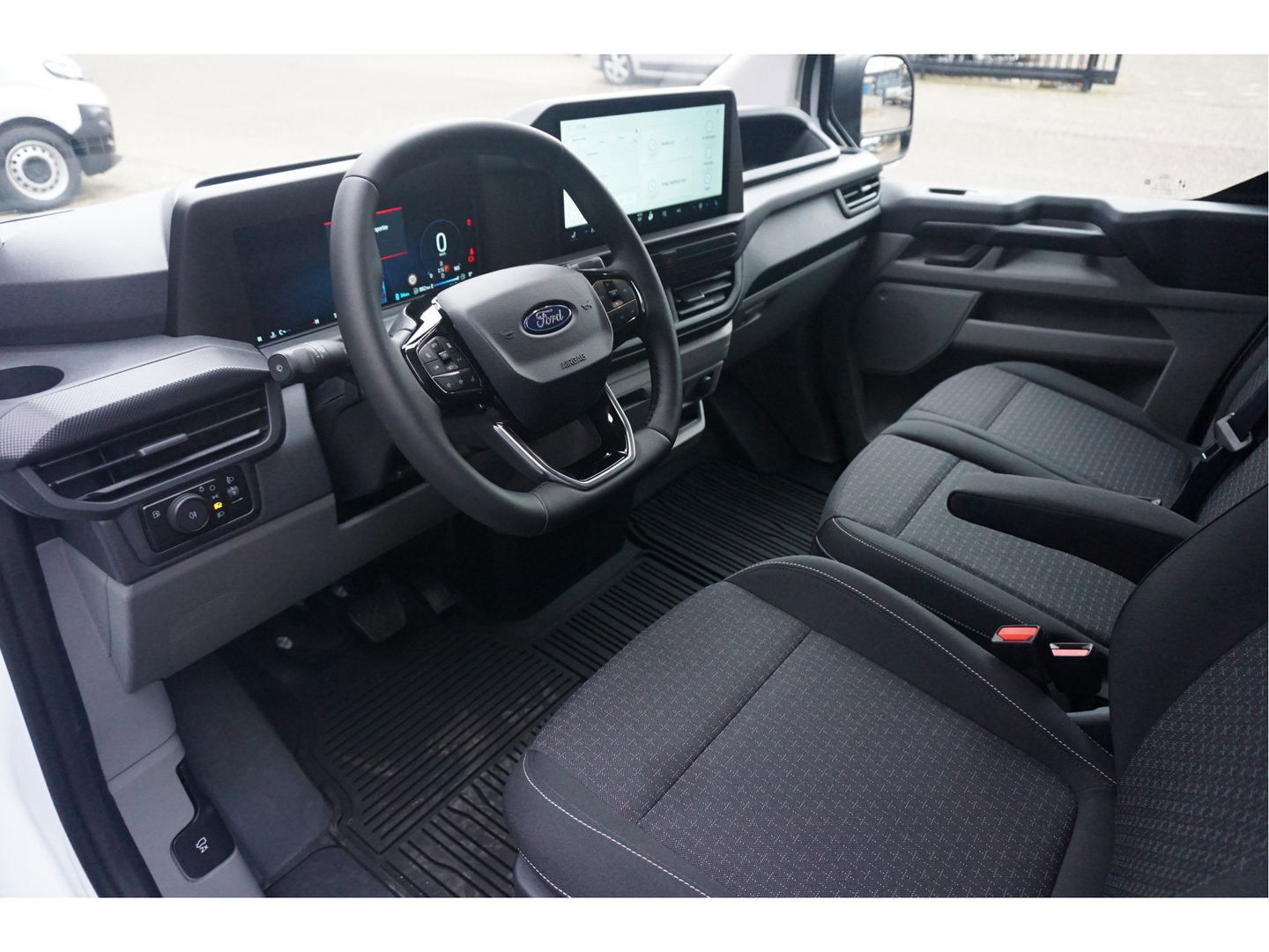 Ford Transit Custom 320L 2.5 PHEV Hybride 233PK Trend PRIJS INCL. BPM !! 13" Navi, Adap. Cruise, Camera!! NR. HYB010
