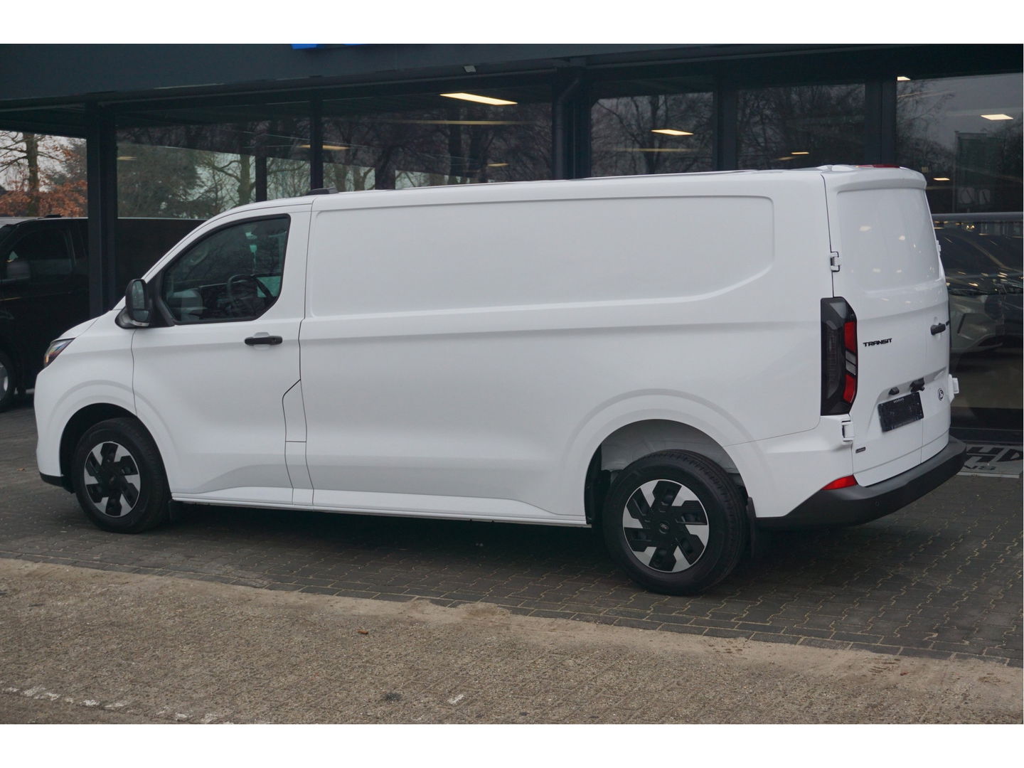 Ford Transit Custom 320L 2.5 PHEV Hybride 233PK Trend PRIJS INCL. BPM !! 13" Navi, Adap. Cruise, Camera!! NR. HYB009