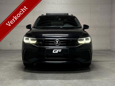 Volkswagen Tiguan 1.5 TSI R-Line Black Style Pano H/K NAP