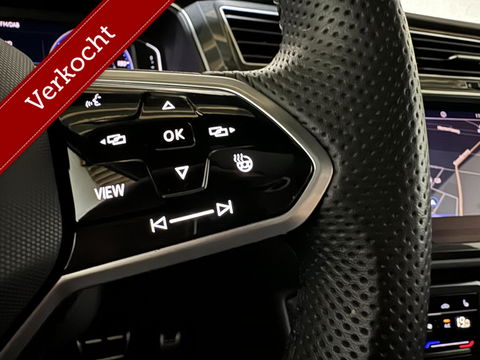 Volkswagen Tiguan 1.5 TSI R-Line Black Style Pano H/K NAP