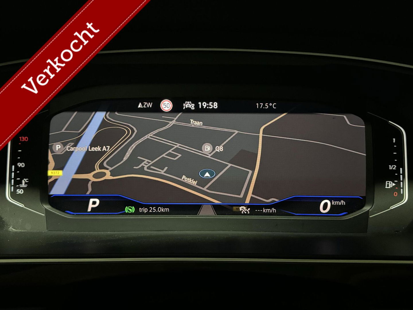 Volkswagen Tiguan 1.5 TSI R-Line Black Style Pano H/K NAP