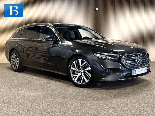 Mercedes-Benz E-Klasse - Estate 300e Avantgarde Advanced-DISTRONIC-TREKHAAK-DODEHOEK-APLLE CARPLAY-COMPLEET