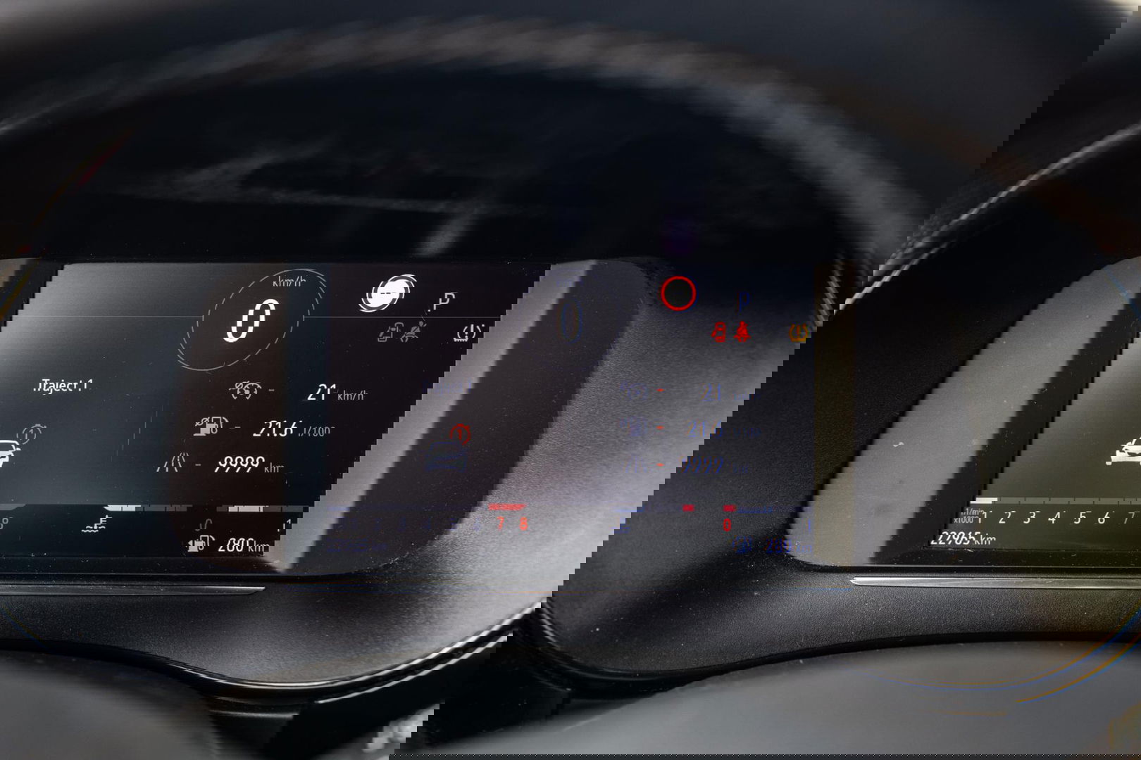 Opel Corsa 1.2 Turbo GS BLACK LINE / APPLE CARPLAY / AUTOMAAT / 360 CAMERA / STOELVERWARMING