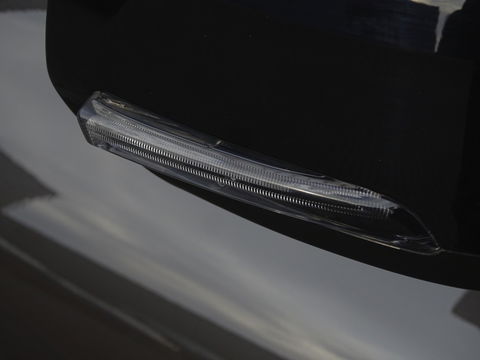 Volvo XC60 T6 341K AWD Recharge Plug-In Hybrid / R- Design / LED