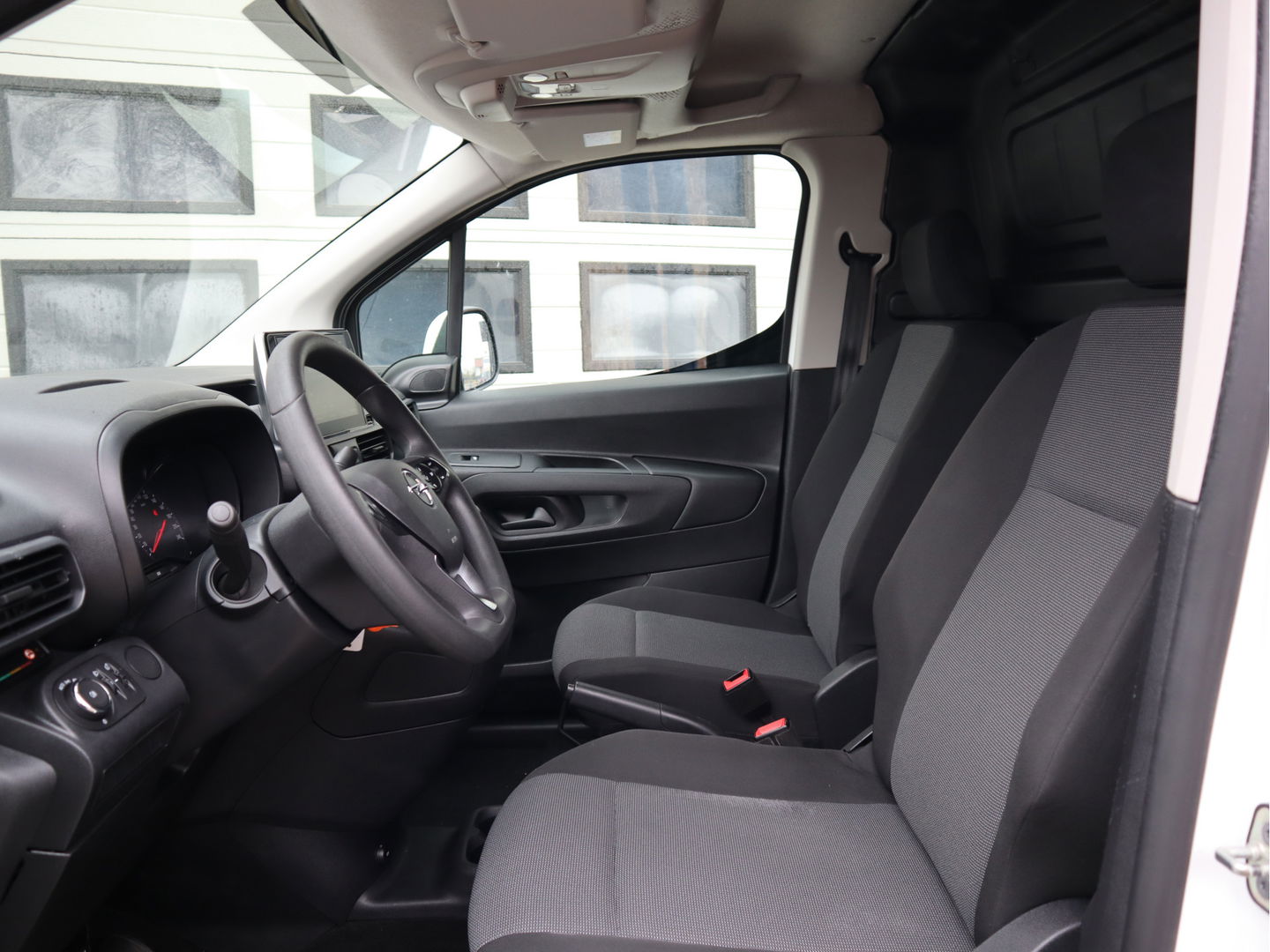 Opel Combo 1.5D 102pk Euro 6 L2 Maxi - BOTT Inrichting - Cruise - Airco