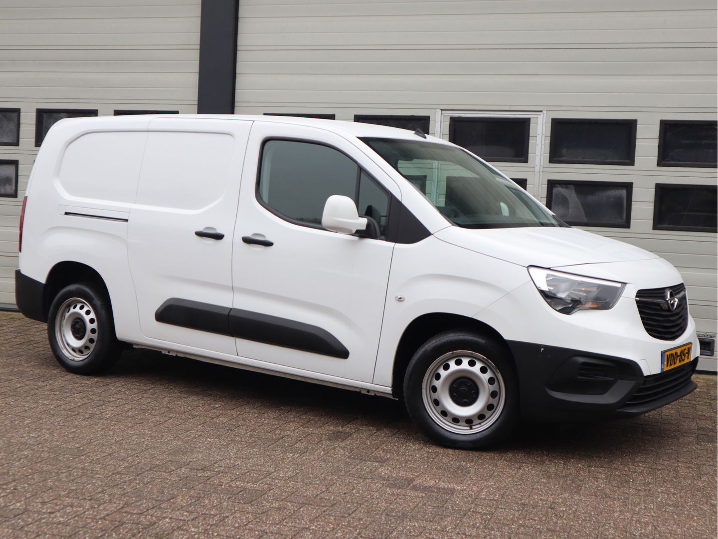 Opel Combo 1.5D 102pk Euro 6 L2 Maxi - BOTT Inrichting - Cruise - Airco