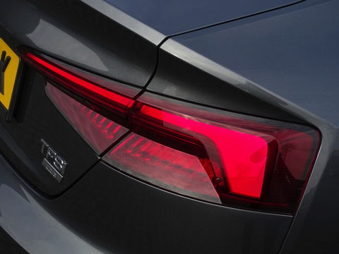 Audi A5 Sportback 2.0 TFSI MHEV 190PK / Sport S-line / LED *NAP*