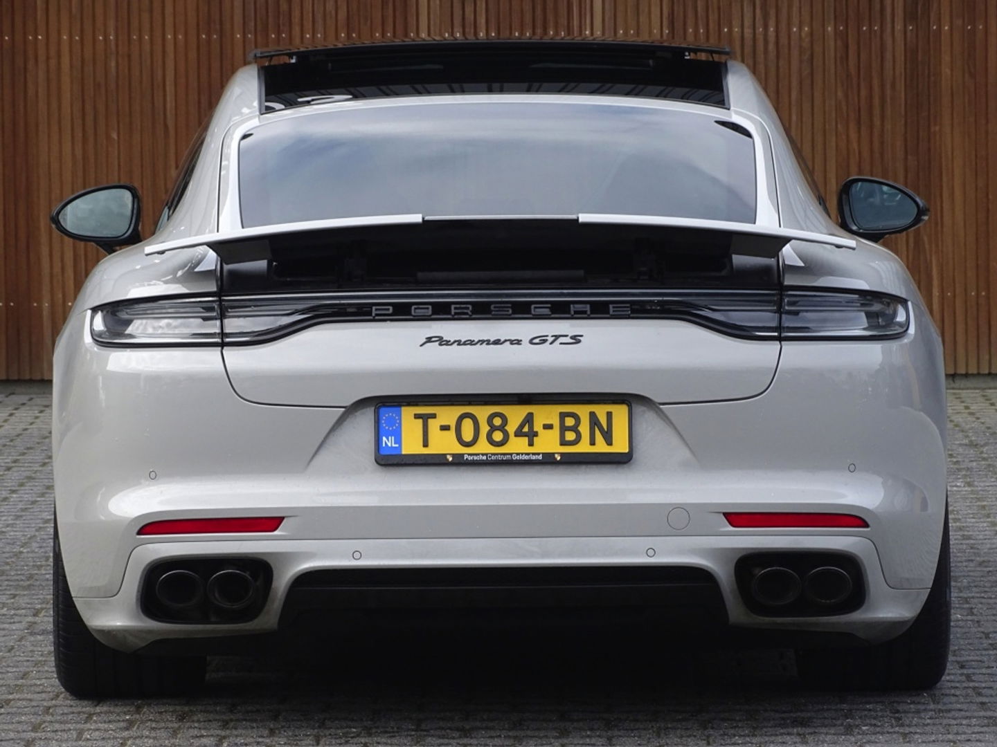 Porsche Panamera 4.0 V8 481PK GTS / carbon / alcantara / 360° / LED