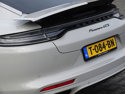 Porsche Panamera 4.0 V8 481PK GTS / carbon / alcantara / 360° / LED