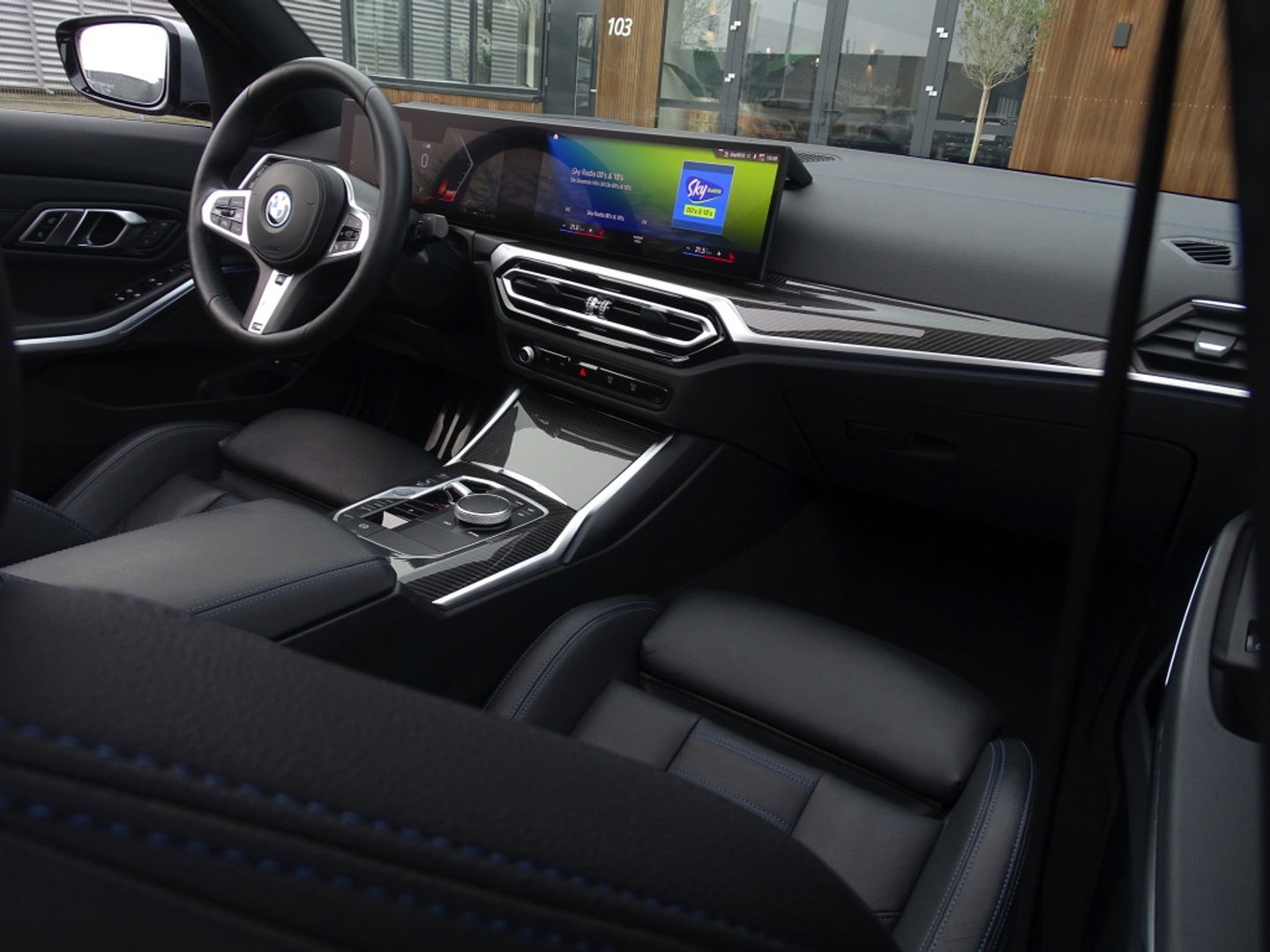 BMW 3-serie 330e 292PK X-Drive M-Sport Pro / Carbon / Harman Kardon / 2022