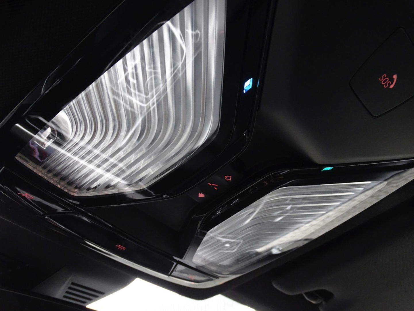 BMW 3-serie 330e 292PK X-Drive M-Sport Pro / Carbon / Harman Kardon / 2022