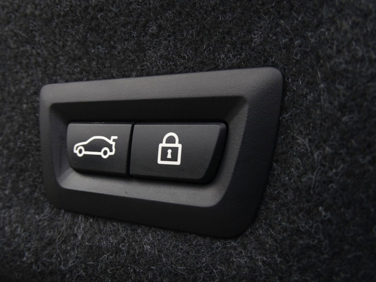 BMW 3-serie 330e 292PK X-Drive M-Sport Pro / Carbon / Harman Kardon / 2022