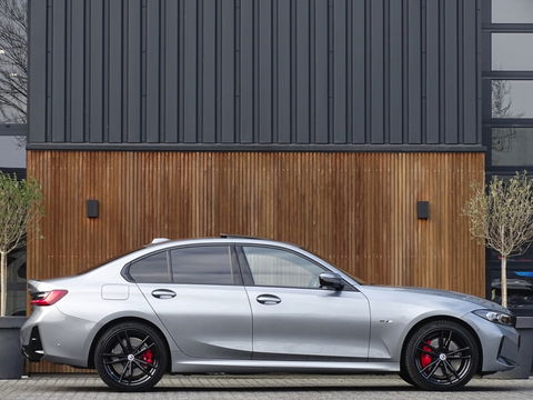 BMW 3-serie 330e 292PK X-Drive M-Sport Pro / Carbon / Harman Kardon / 2022