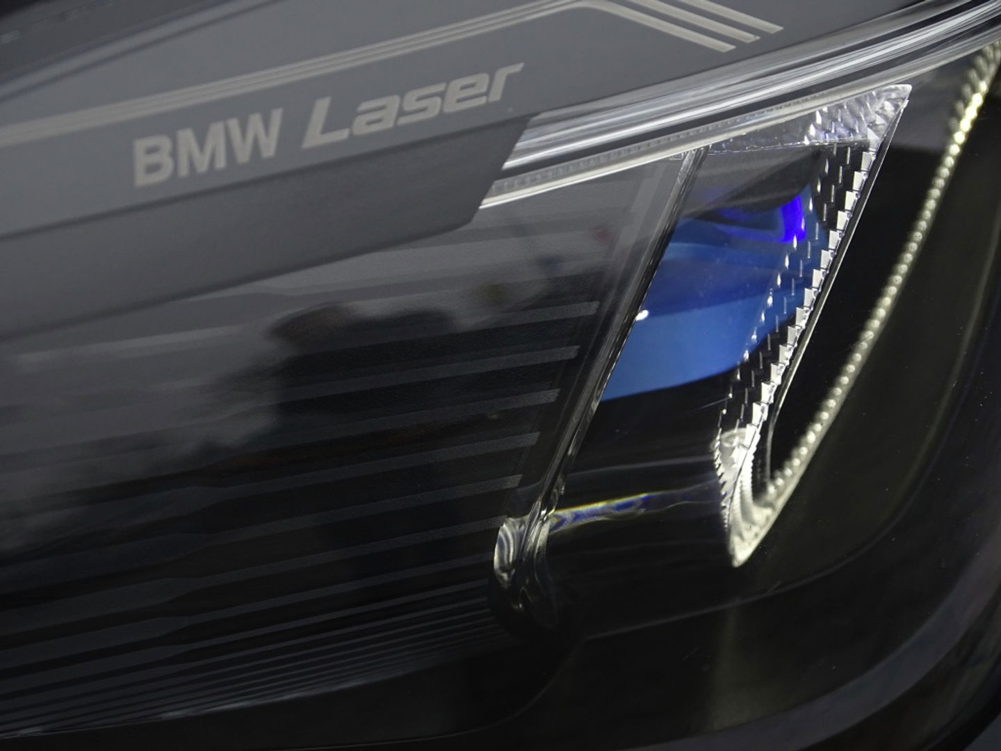 BMW X5 45e 394PK X-drive M-Sport / skylounge / carbon / laser / 360°