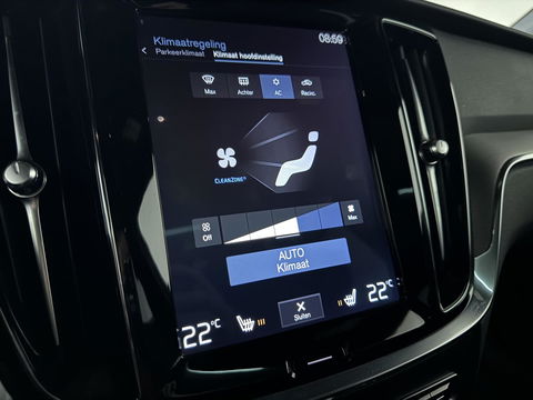 Volvo V60 2.0 T8 Twin Engine AWD Polestar Engeneerd Pano B&W Trekh.