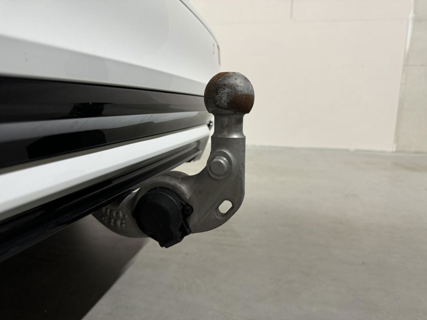 Volvo V60 2.0 T8 Twin Engine AWD Polestar Engeneerd Pano B&W Trekh.